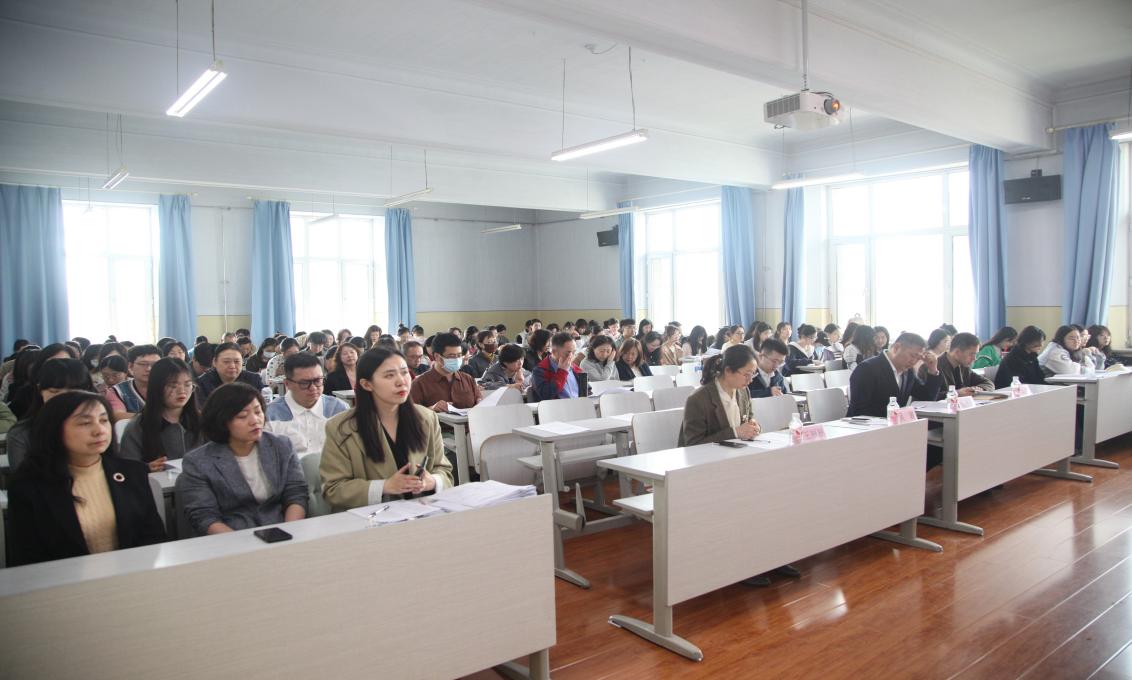中共365英国上市集团党员大会顺利召开